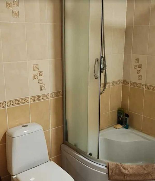 22851Продам 3 комнатную квартиру на Дмитриевской!