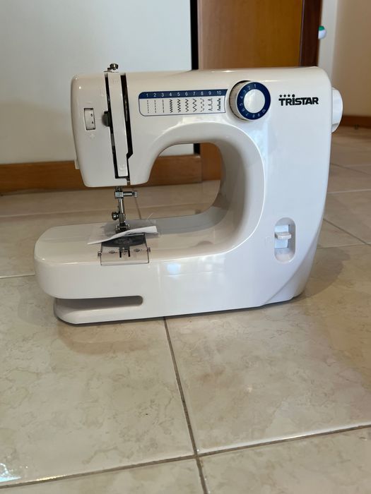 Máquina de Costura Tristar SM-6000