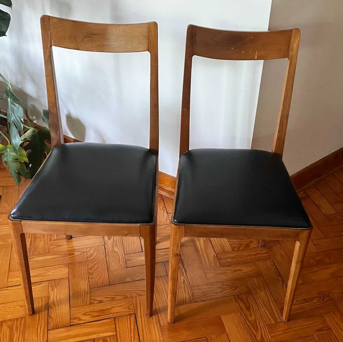 Conjunto de 2 Cadeiras Olaio vintage restauradas midcentury modern