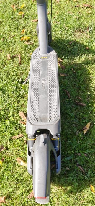 Segway Ninebot MAX G2 – Stan bdb! Zasięg do 70 km / Amortyzacja / Apple Find My