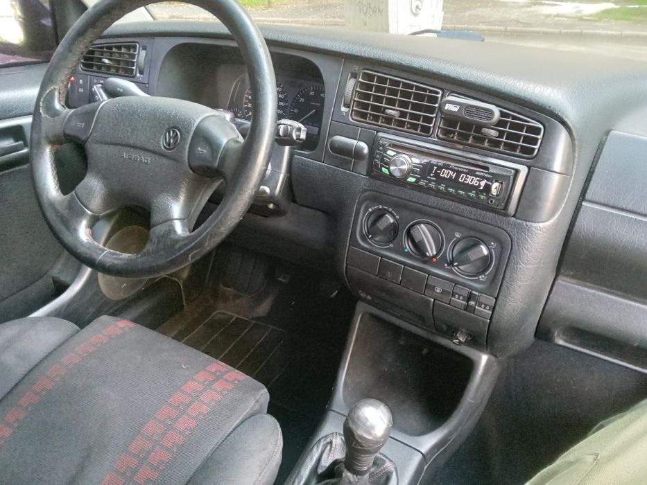 VW GOLF 3   2.0  Киев
