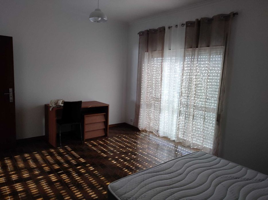Quarto para alugar em Viana do Castelo