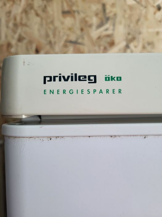 Холодильник Privilege 165см. висота.