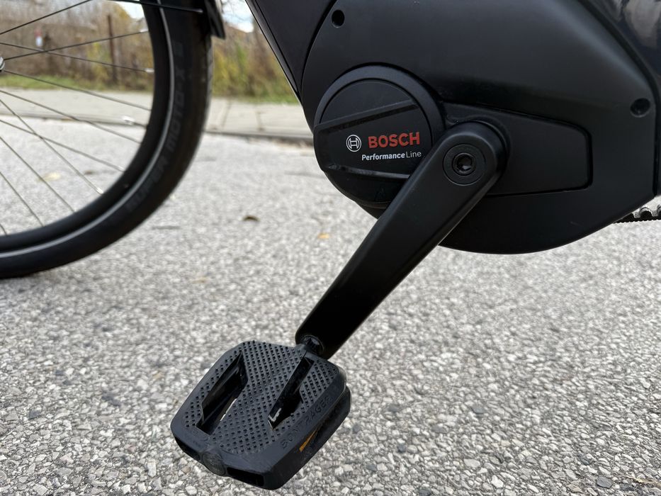 Rower elektryczny Trek district 5