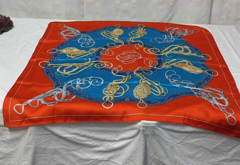 Lenço unisexo tecido acetinado