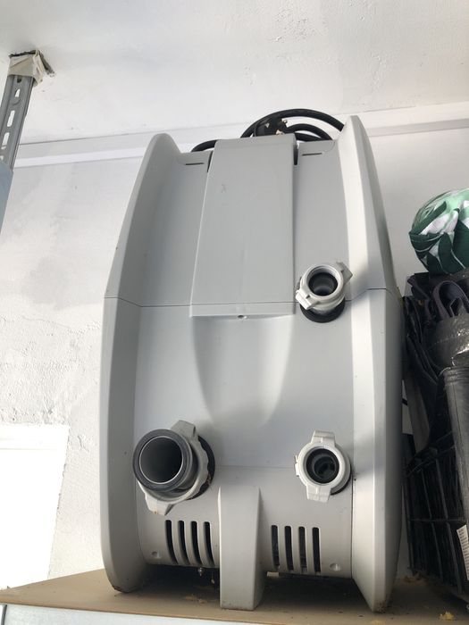 Sprzedam jacuzzi basen 4 osobowy masaż podgrzewany