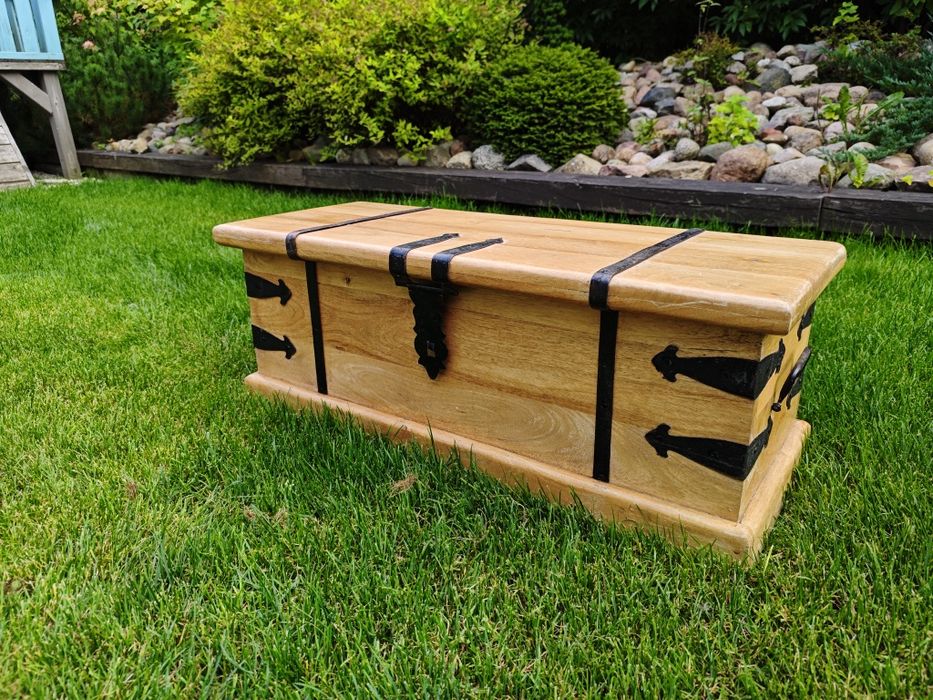 Skrzynia drewniana z litego drewna Mango okucia metal loft 80 x 30 cm