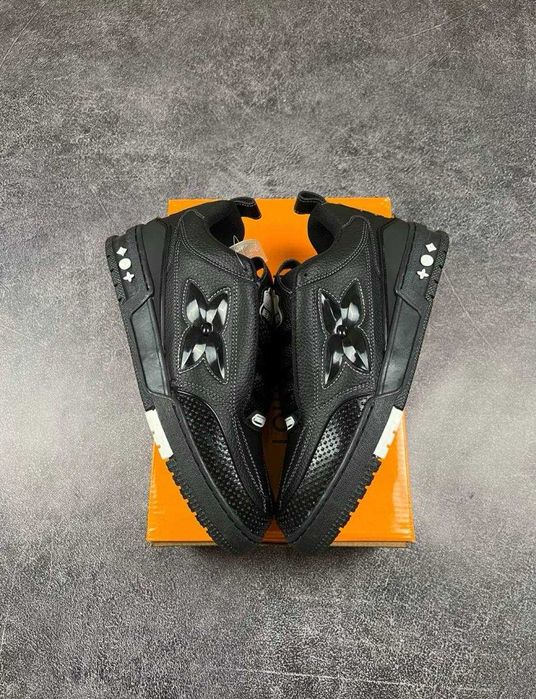 Кросівки Louis Vuitton LV Skate Grained Leather Trainer Black Sneaker