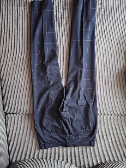 Spodnie garniturowe slim fit H&M