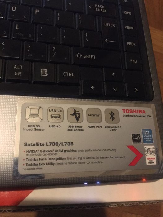 Laptop Toshiba Satellite 13,3’, i5, ram 8gb, ssd 240gb, NVIDIA 315m