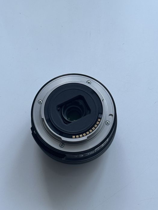 Sony 16-50 f/3.5-5.6