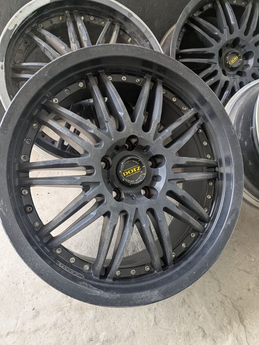 Оригінальні диски R19 DOTZ