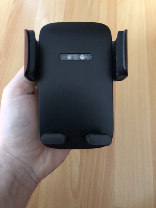 Mobile Phone Accessories – Glass Screen Protector and Car Mount64310011644929122