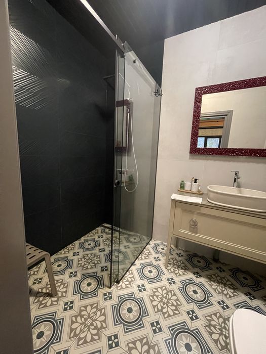 Енергонезалежний будинок, подобова оренда  біля Києва, сауна, більярд