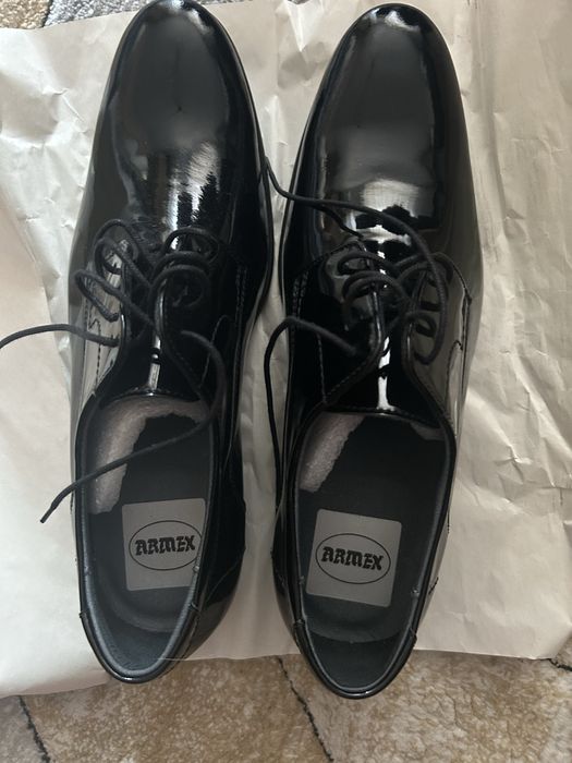 Lakierki buty galowe nowe