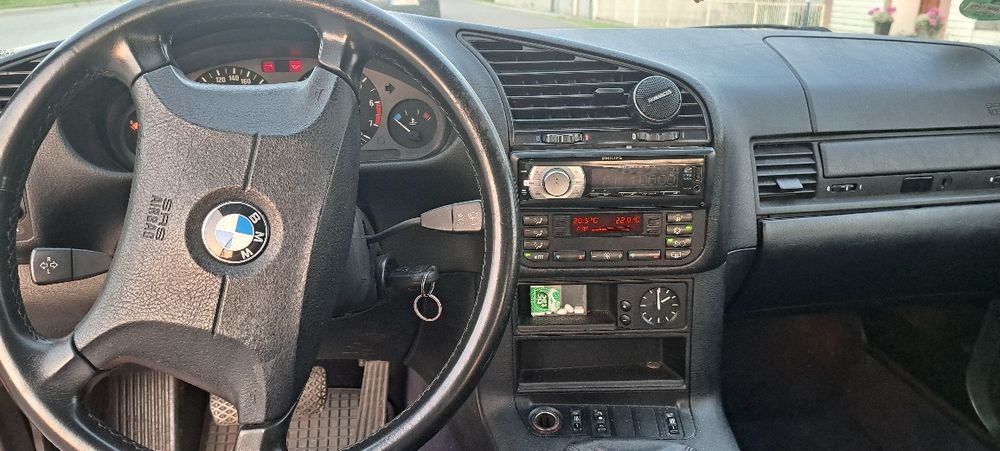 BMW E36 kabriolet