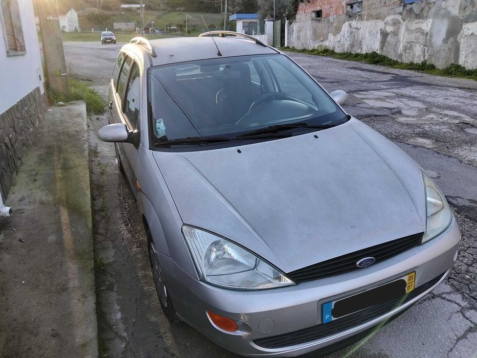 Ford Focus 1.4 Gasolina/GPL