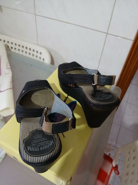 Sandálias cunha Tommy Hilfilger