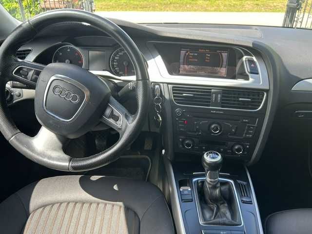 Samochód Audi A4 kombi
