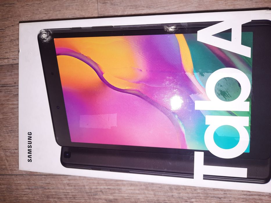 Продам планшет Samsung  Tab A 8.0  на запчасти