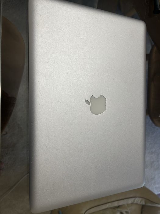 Macbook pro 15 i5