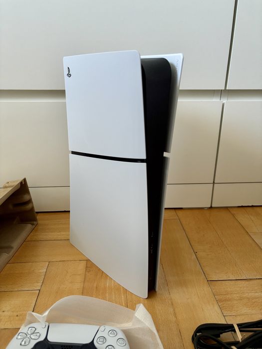 NOWA Konsola PlayStation 5 Slim Digital Edition (825 GB)