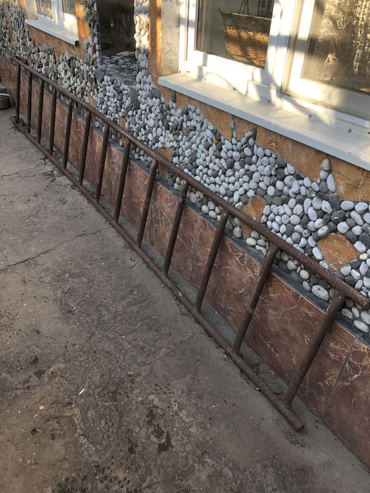 Продам лесницу тяжелая