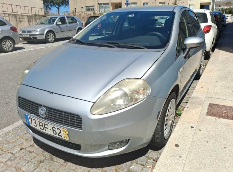 Fiat Grande Punto 1.2 2006 poucos kms
