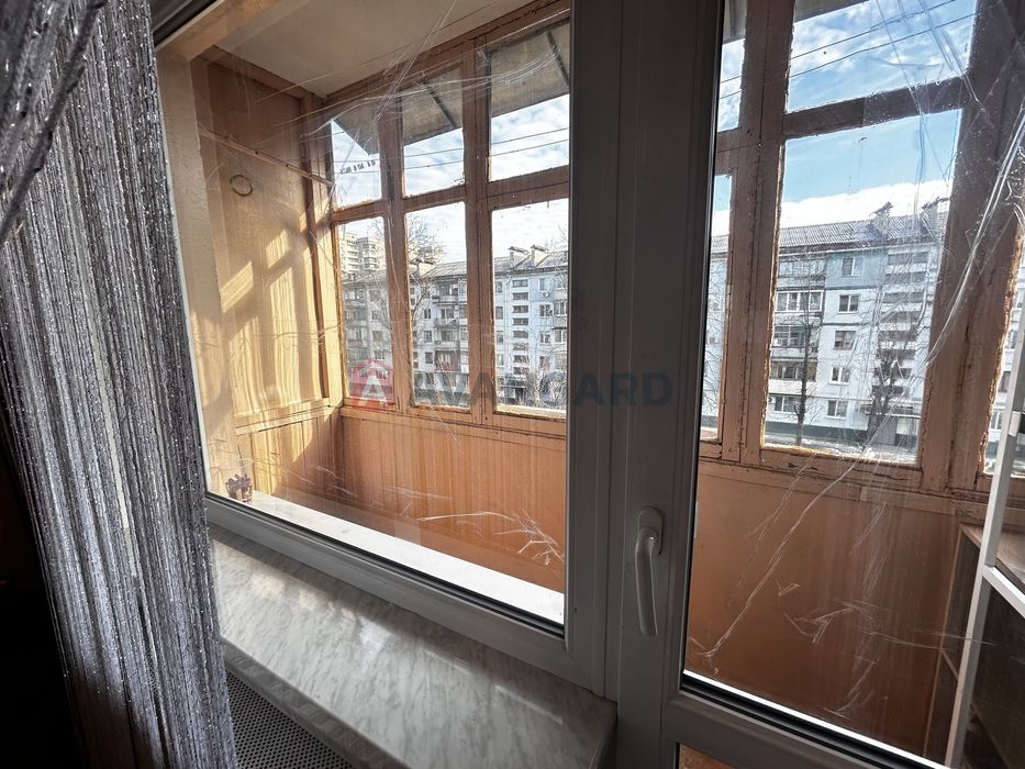 БЕЗ КОМІСІЇ 2-кімнатна квартира біля парку Бочарова