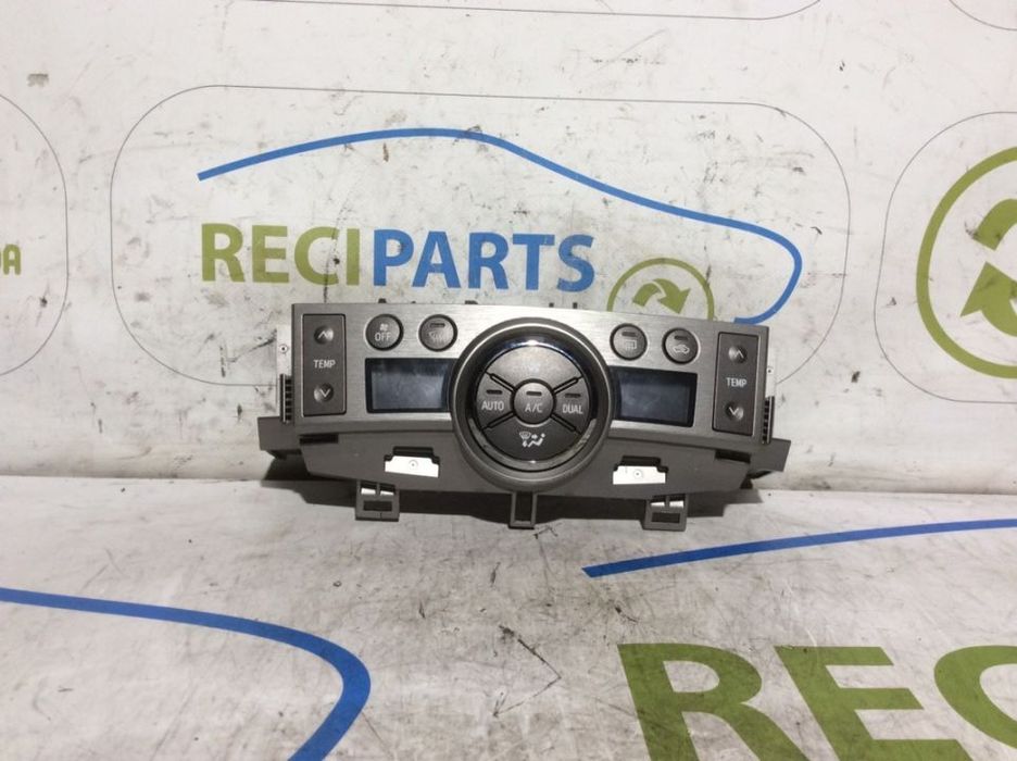 Display AC Toyota Verso