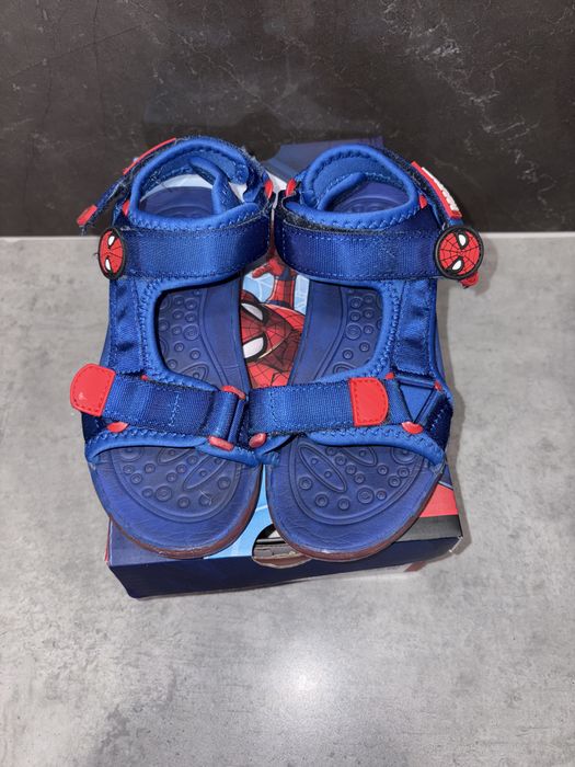 Sandaly chlopiece spiderman, swiecaca podeszwa 31