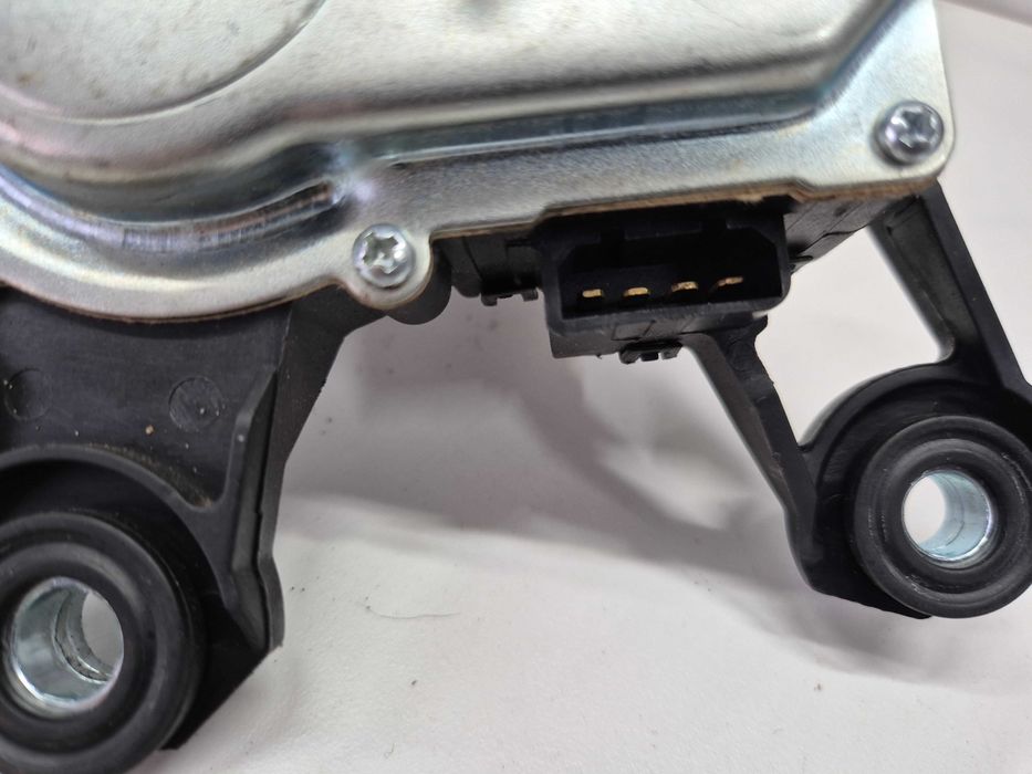 vw golf polo 9n fabia ibiza roomster silniczek wycieraczki tył tylnej