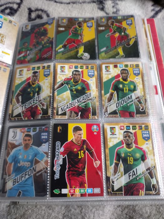 Kolekcjonerskie karty piłkarskie