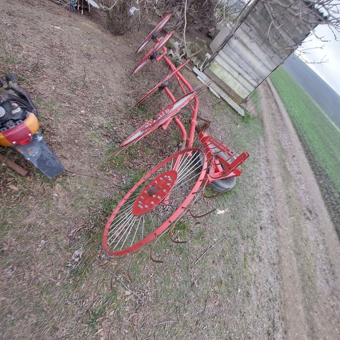 Продам сенокосилку виракс 165 мтз