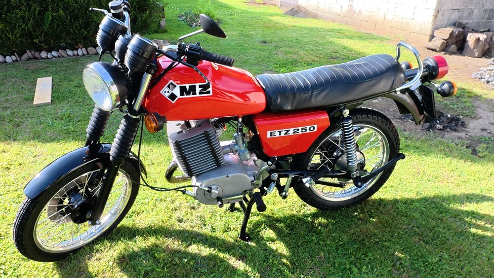 Mz