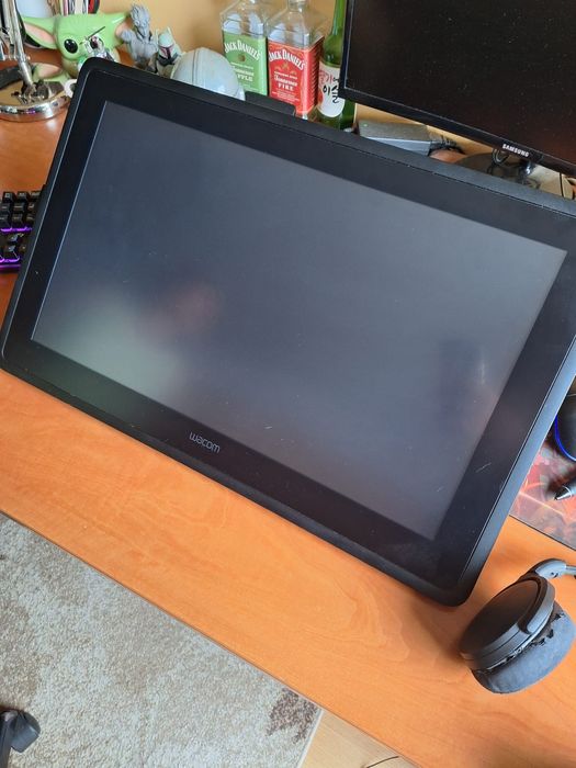 Mesa digital Wacom cintiq 22 usada.