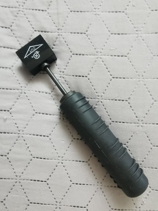 Кроновський ключ для кабелів