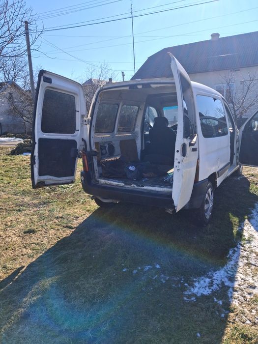 Продається Пежо партнер