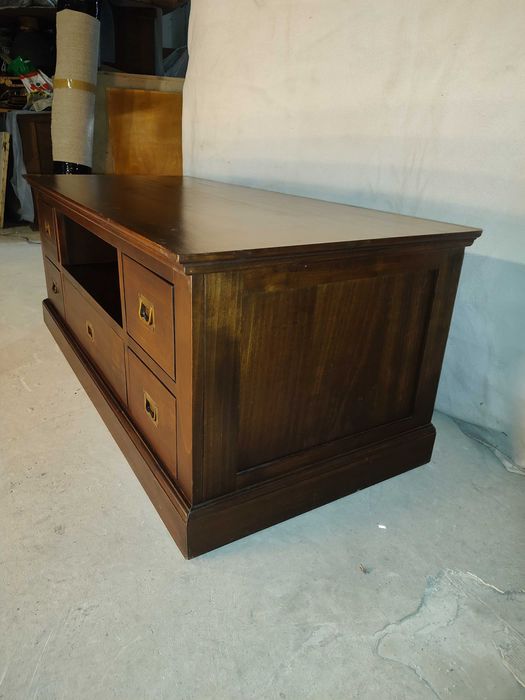 Komoda drewniana pod rtv
