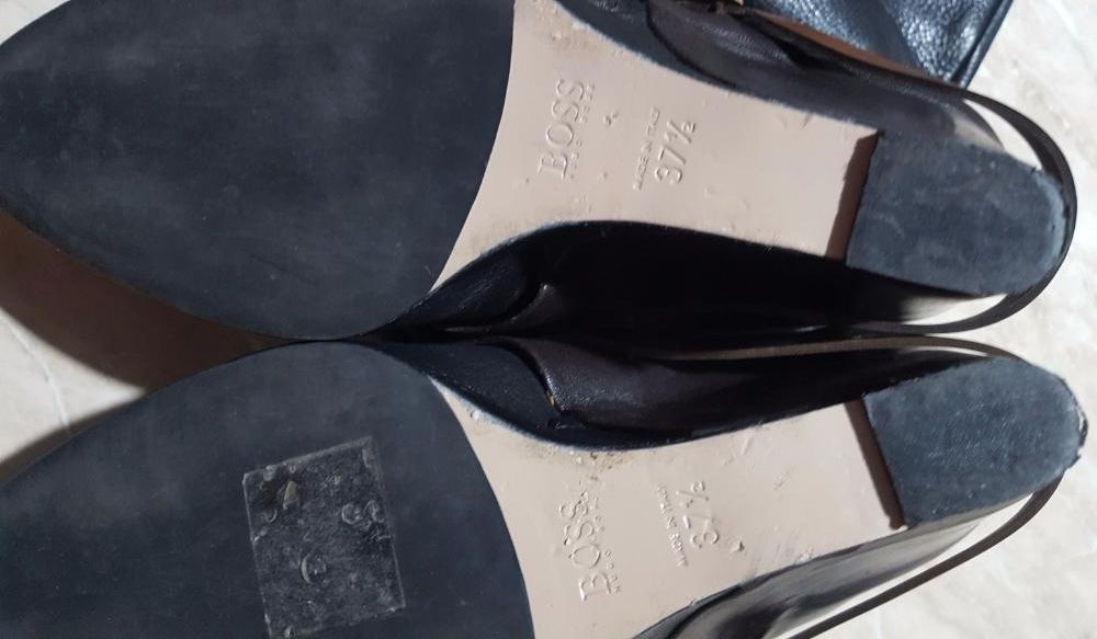 Сапоги HUGO BOSS Италия оригинал р.37