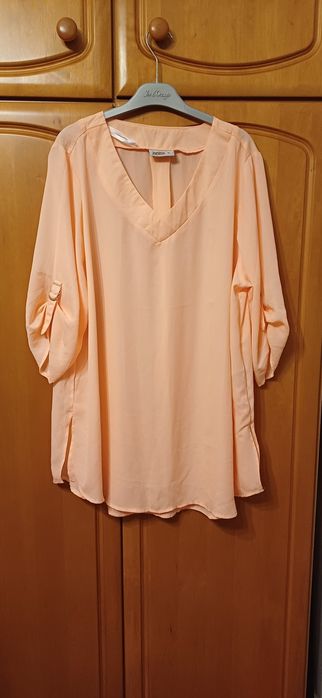 Bluzeczka tunika letnia  Roz  50,52   pod pachami 65cm