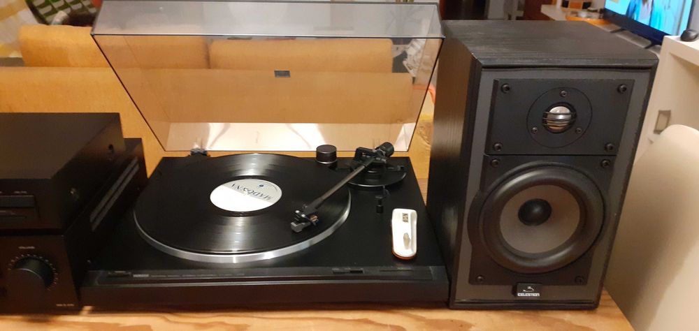 Aparelhagem Yamaha com colunas Celestion