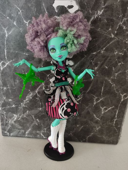 Monster High Honey Swamp Freak du Chic