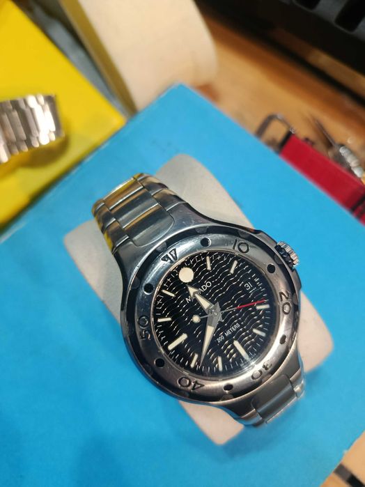 Movado Series 800 Stalowy 84.C2.1895