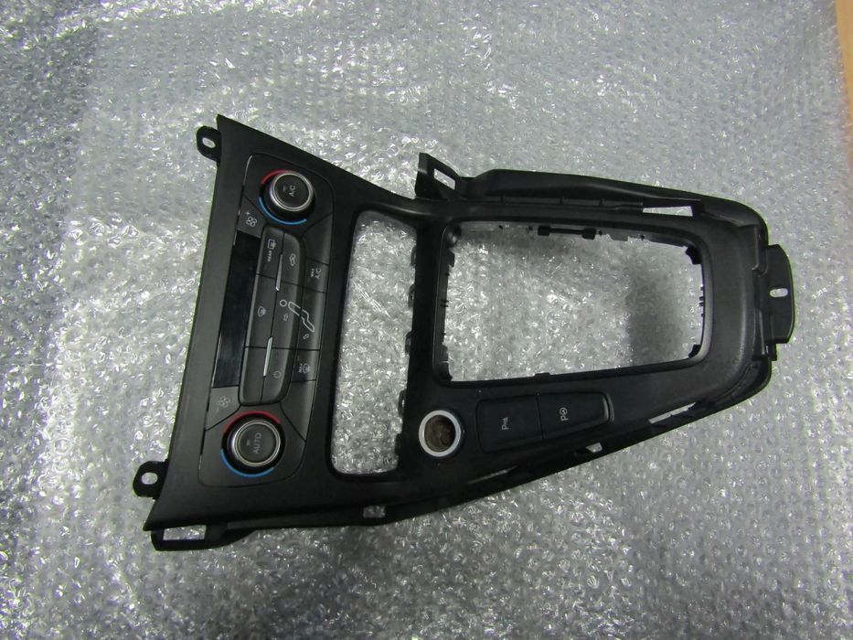 Climatronic (interruptor de AC) Ford Focus ano 2016  , ver detalhes