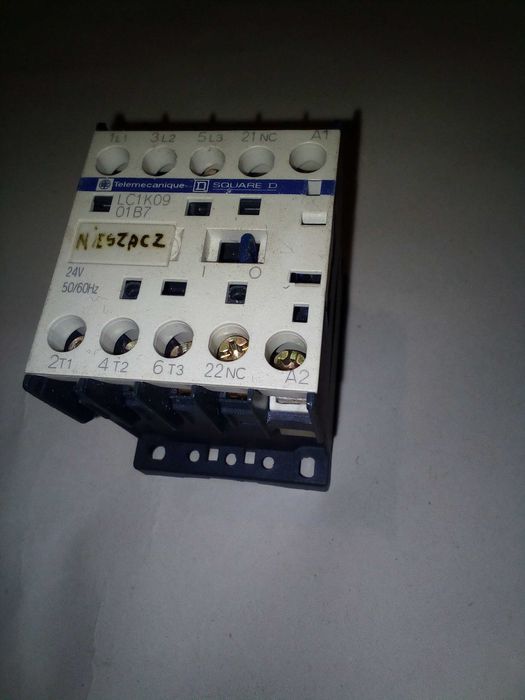 миниконтактор  Schneider Electric LC1K09