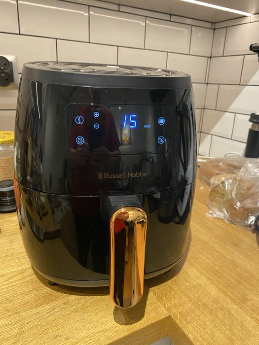 Air fryer RUSSELL HOBBS + książka z przepisami