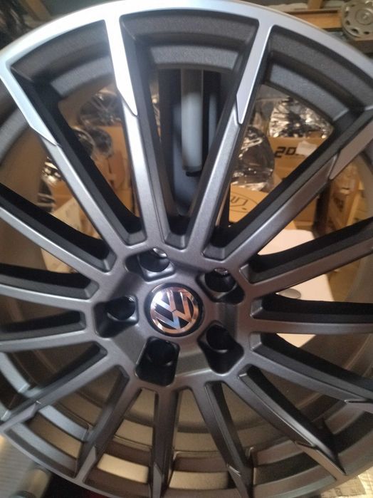 A867#Alufelgi Nowe 19" 5x112 Vw Passat (B6 B7 B8) Arteon Tiguan T-Roc.