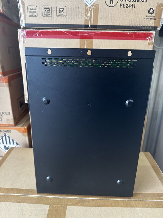 Солнечный инвертор MUST PV18-3024  V180, 3.6 кВт, 24В (MPPT)