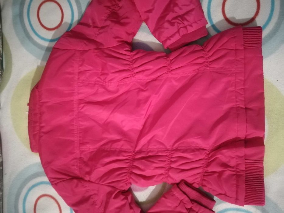 Нова тепла куточка для дівчинки, ріст 164, 450 грн